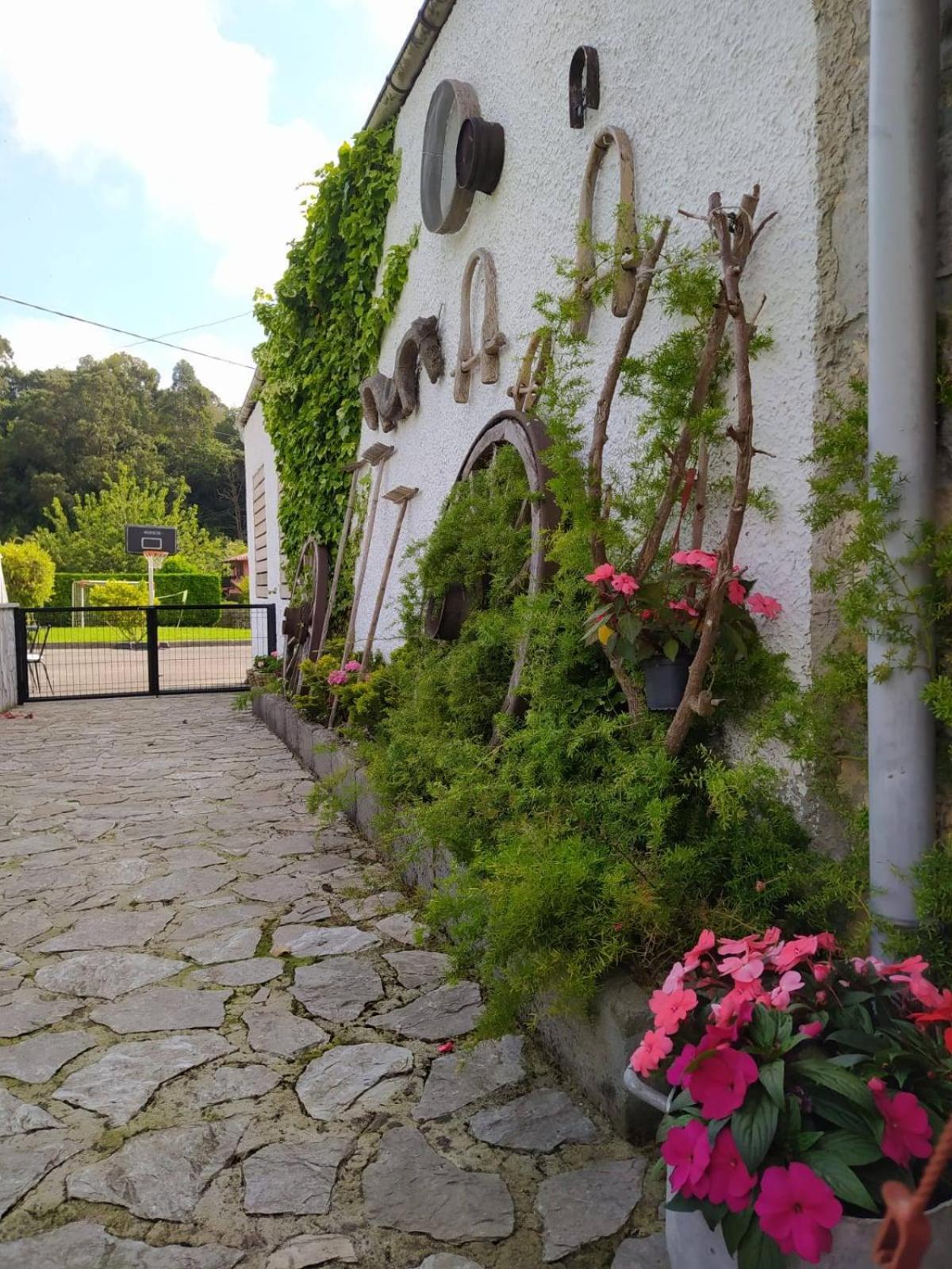 La Granda De La Concha Villa Nueva De Llanes Bagian luar foto
